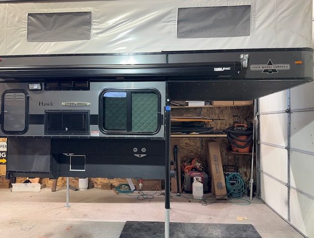 Camper For Sale 101 2025 Hawk Base Front Dinette