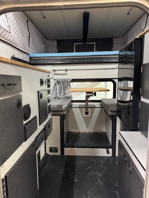 Camper For Sale 101 2025 Hawk Base Front Dinette